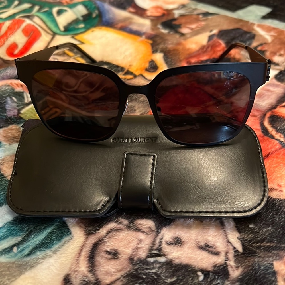 Yves saint laurent matte black sunglasses